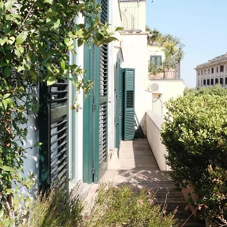 Casa Maria In Centro Storico בית הארחה סלרנו
